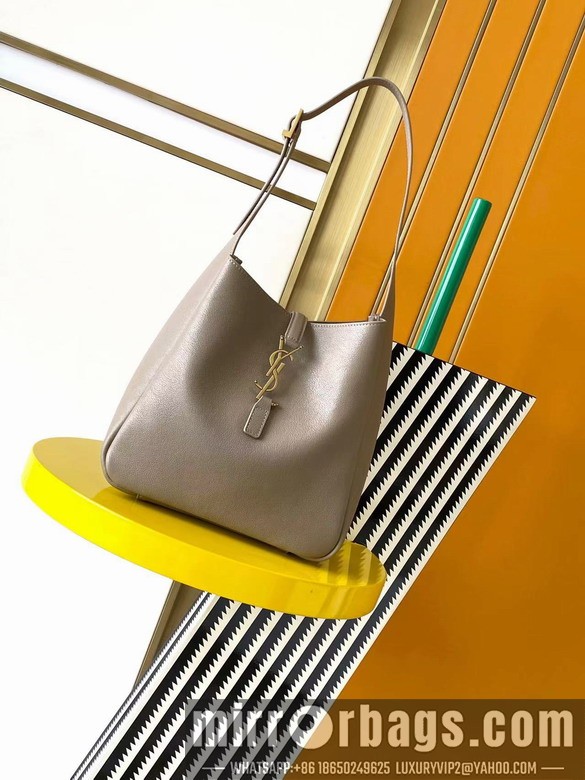 YSL Bags YSL 713938 22x22x10cm 8D