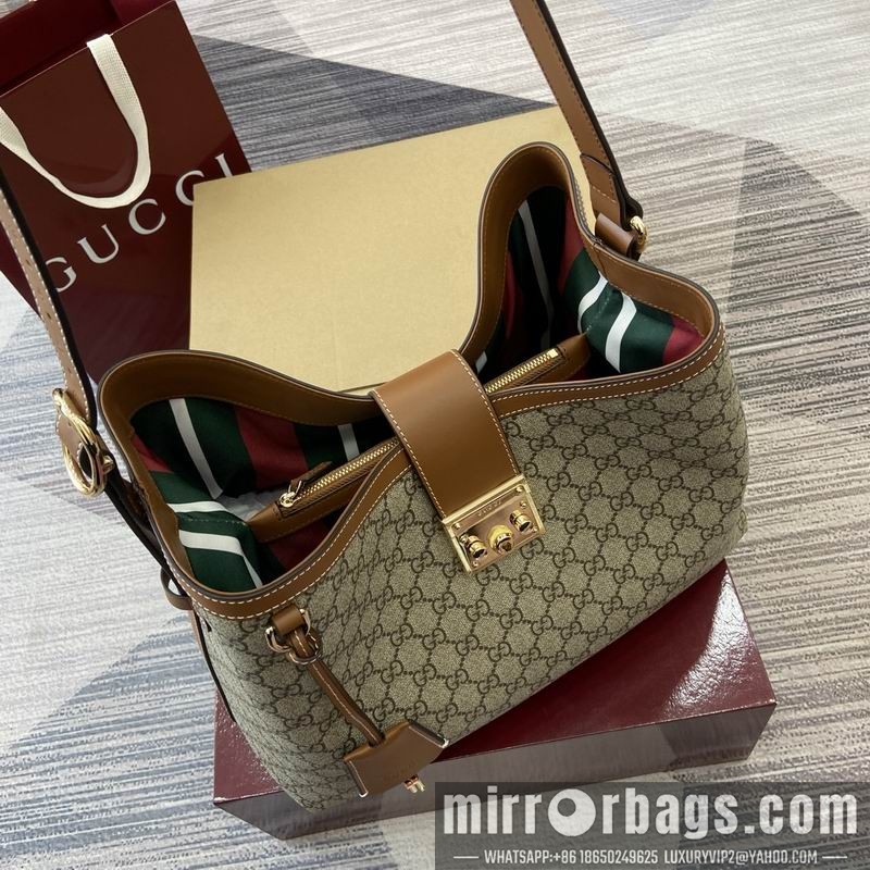 Gucci Bags 839020 37x32x16cm MP
