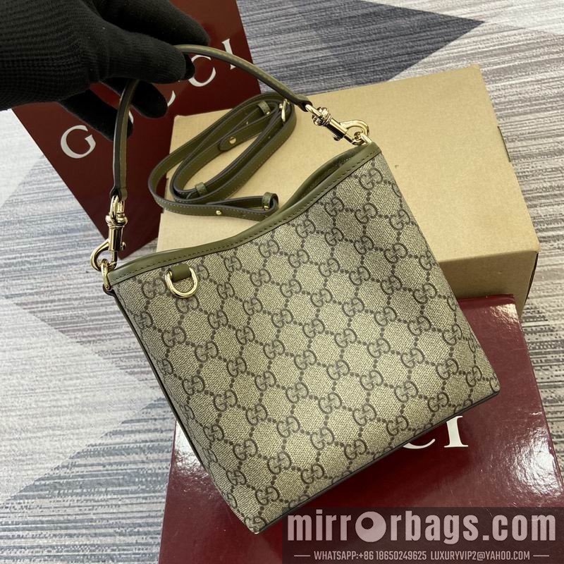 Gucci Bags 815118 19x18x11cm MP 2色