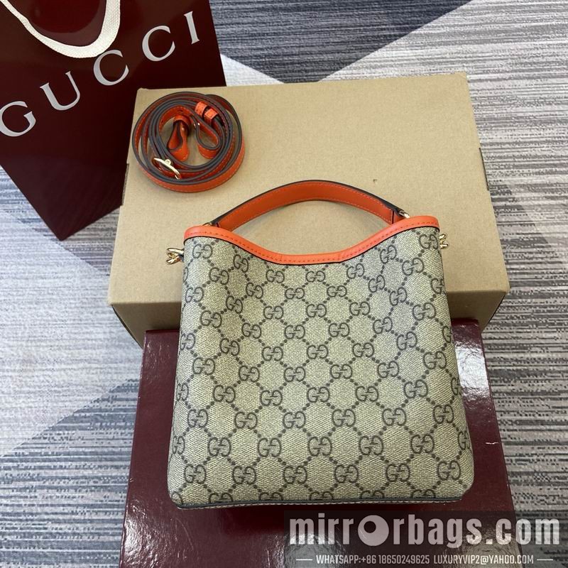 Gucci Bags 815118 19x18x11cm MP 2色