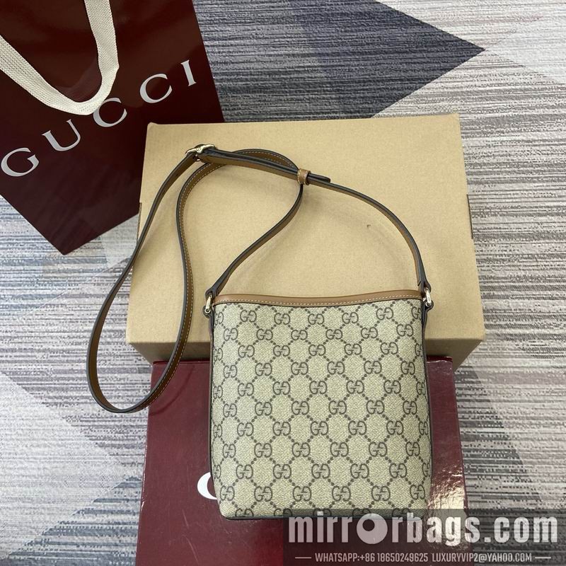 Gucci Bags 847090 15x18x8cm MP 2色
