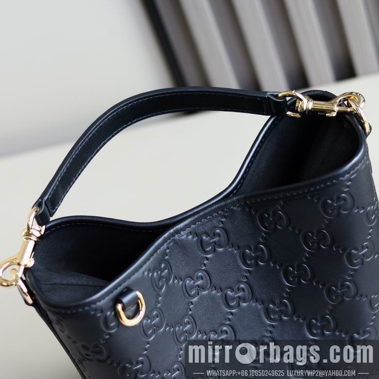 Gucci Bags 815118 19X18X11 DF