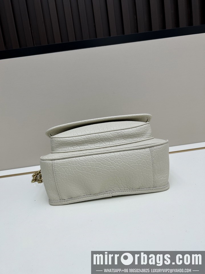 YSL Bags YSL niki 633151-1 22x16.5x12cm jj2