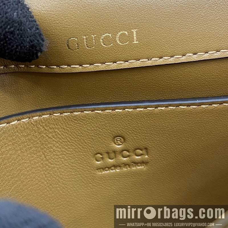 Gucci Bags 847064 19.5x15x9cm MP3