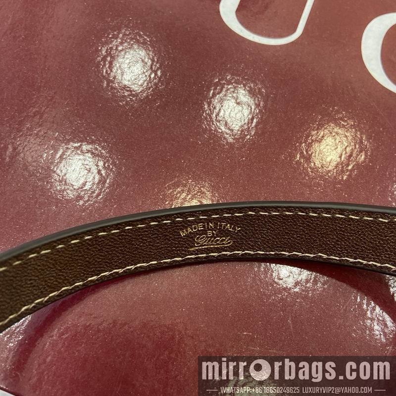 Gucci Bags 863136 28x19x4.5cm MP
