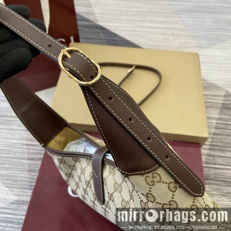 Gucci Bags 863136 28x19x4.5cm MP