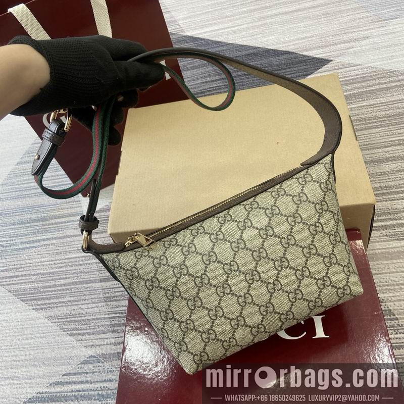 Gucci Bags 838477 15x26x10cm MP