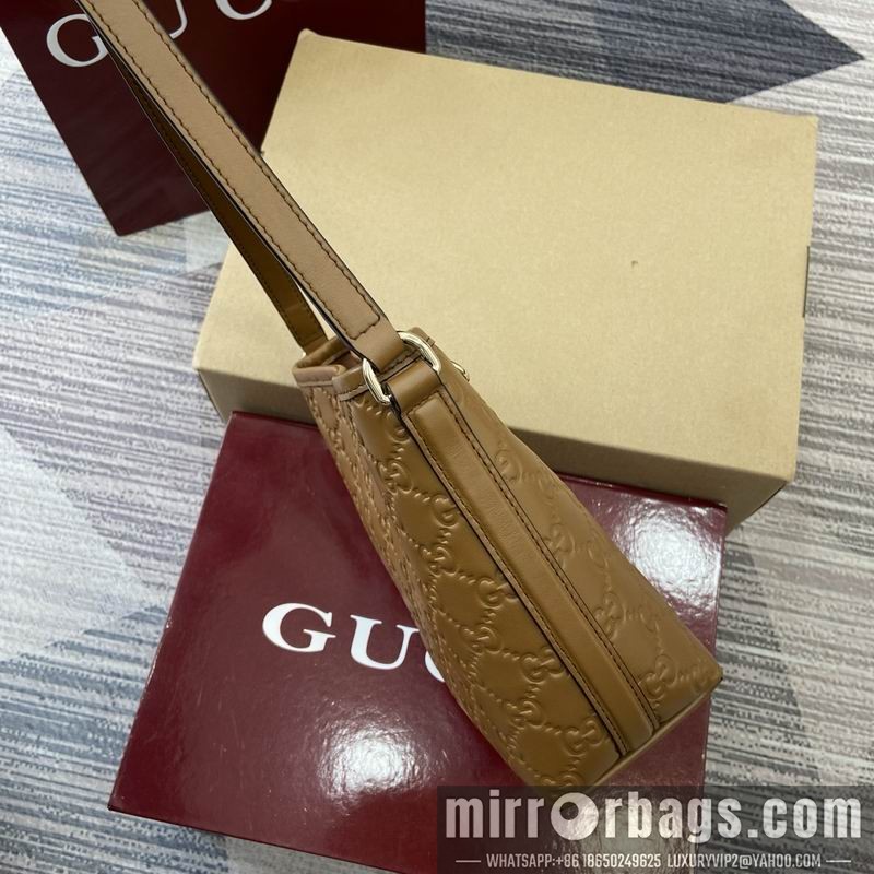 Gucci Bags 847090 15x18x8cm MP 3色