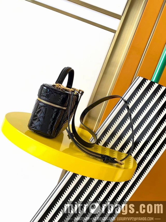 YSL Bags YSL 766731 18x11x6.5cm 8D3