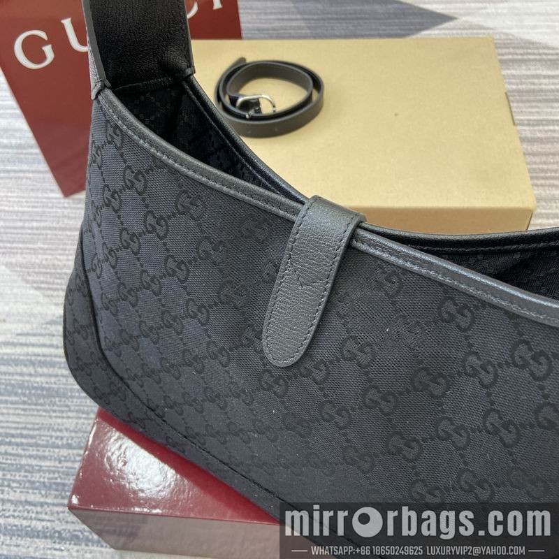 Gucci Bags 863136 28x19x4.5cm MP1