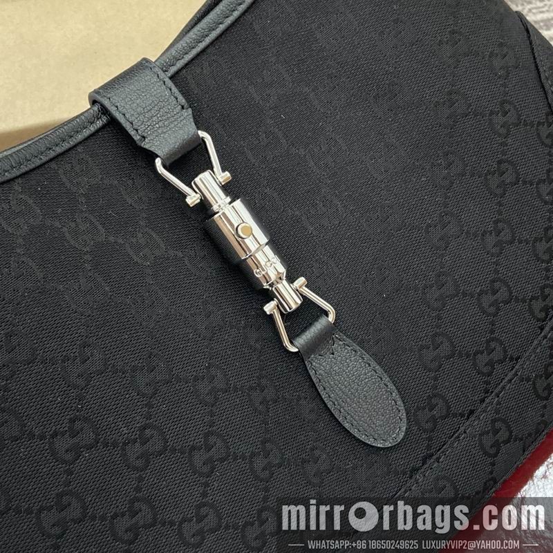 Gucci Bags 863136 28x19x4.5cm MP1