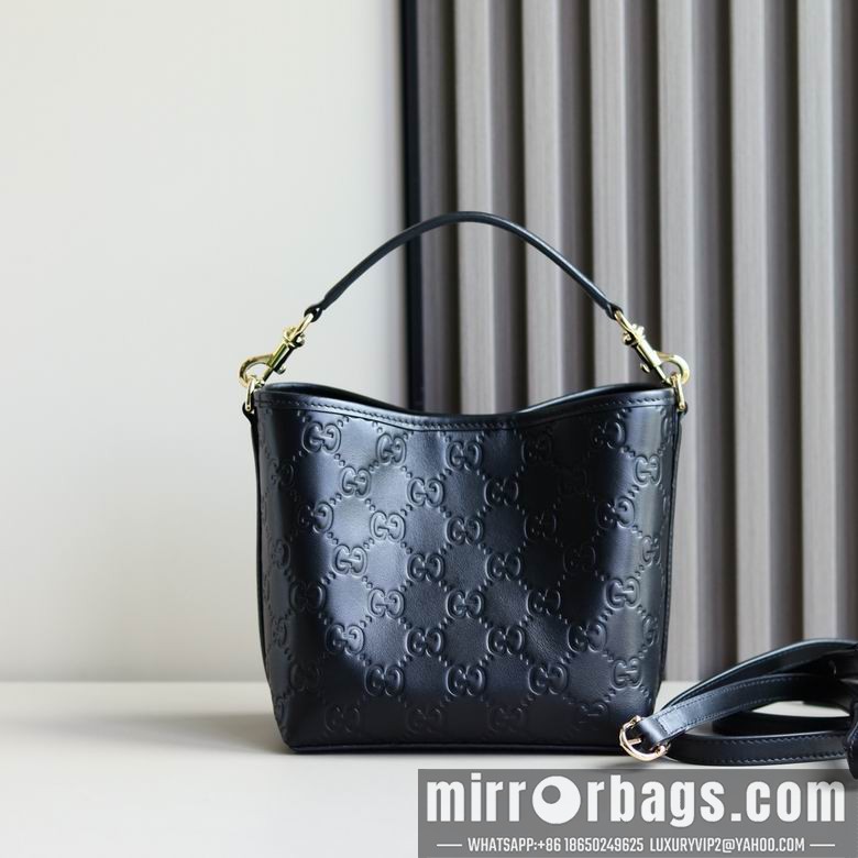 Gucci Bags 815118 19X18X11 DF
