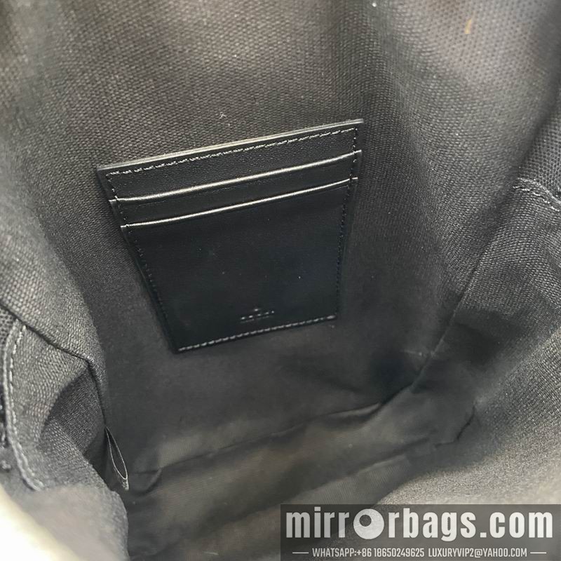 Gucci Bags 850238 16x23x5cm MP