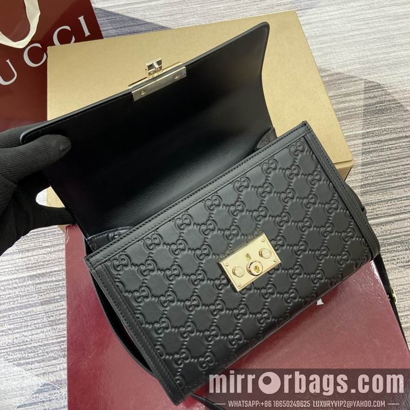 Gucci Bags 838998 26x18x11.5cm MP 4色
