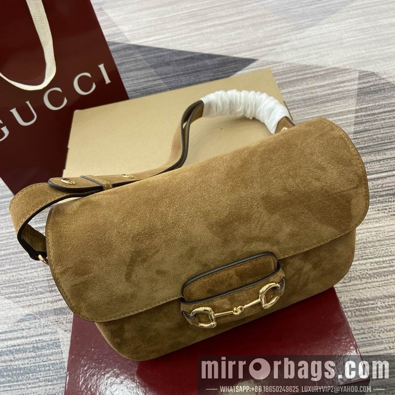Gucci Bags 847063 26x17.5x10cm MP3