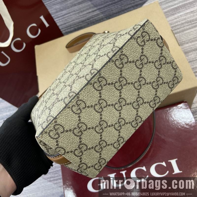 Gucci Bags 847090 15x18x8cm MP 2色
