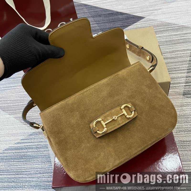 Gucci Bags 847063 26x17.5x10cm MP3
