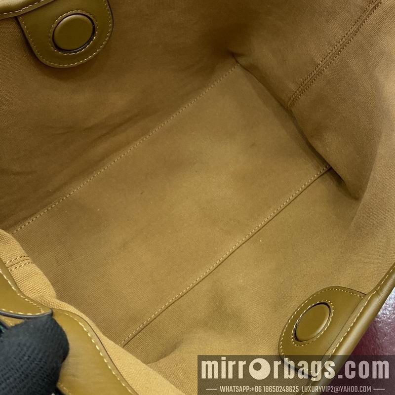 Gucci Bags 860845 25x20x15cm MP 1