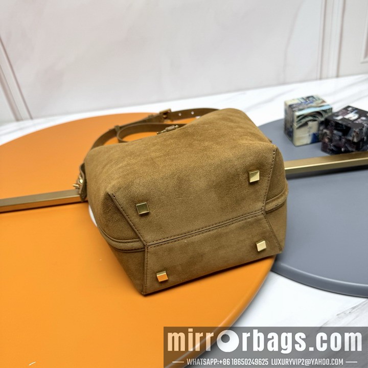 YSL Bags YSL 749036 17x20x13cm 8D.