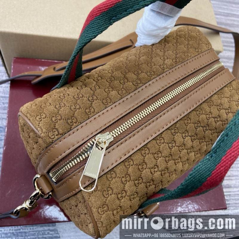 Gucci Bags 859975 20x13x13cm MP3