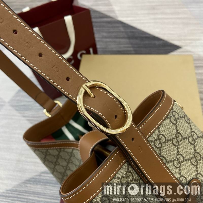 Gucci Bags 839020 37x32x16cm MP