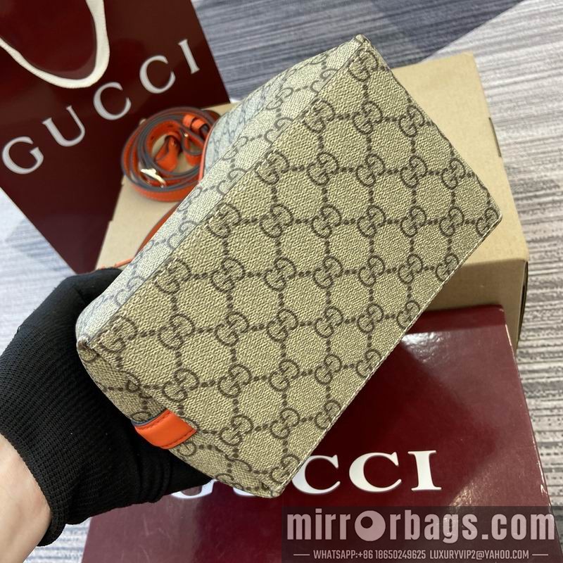 Gucci Bags 815118 19x18x11cm MP 2色