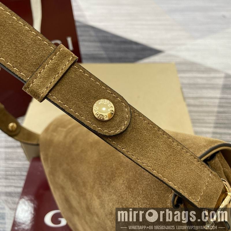 Gucci Bags 847063 26x17.5x10cm MP3