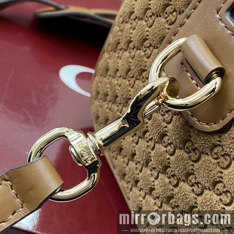 Gucci Bags 859975 20x13x13cm MP3