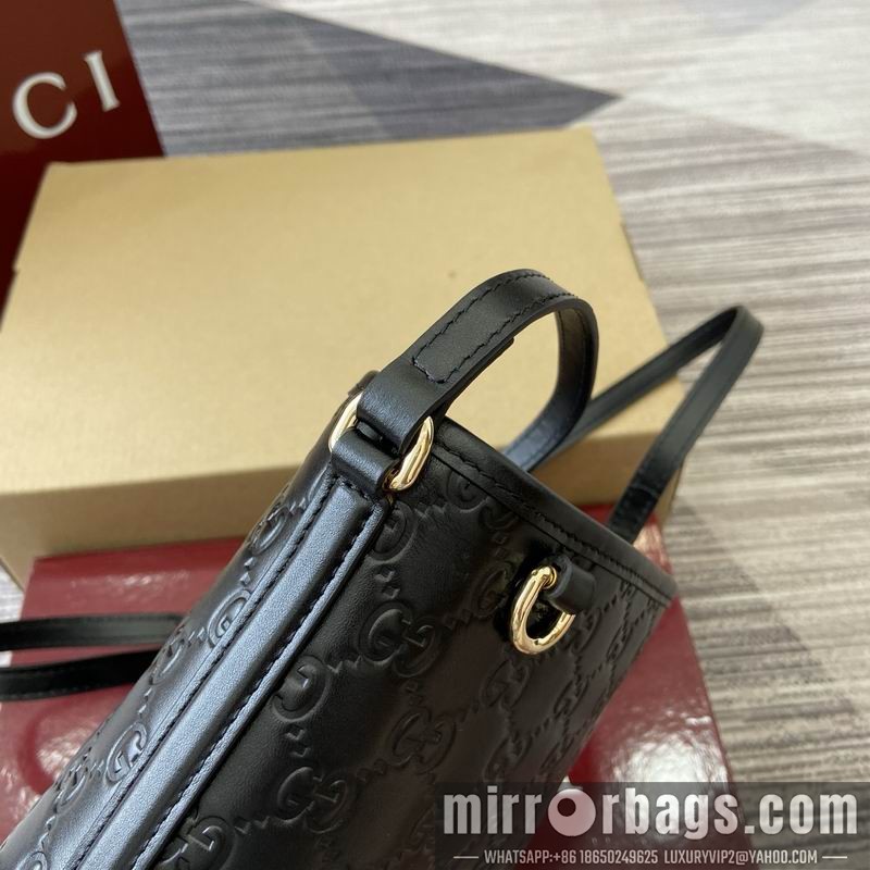 Gucci Bags 847090 15x18x8cm MP 3色