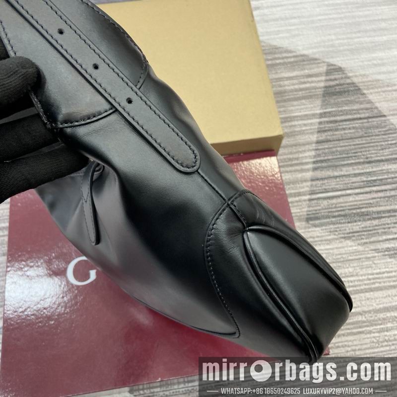 Gucci Bags 863137 28x19x4.5cm MP
