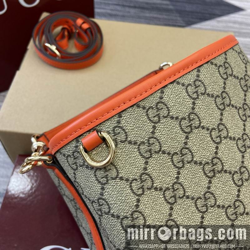 Gucci Bags 815118 19x18x11cm MP 2色