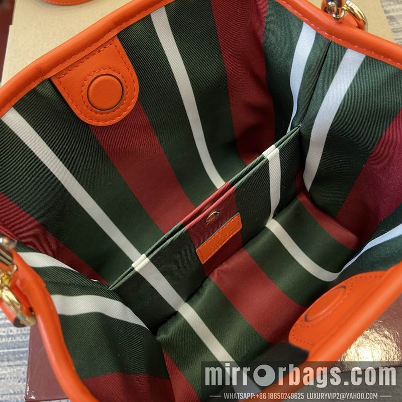 Gucci Bags 815118 19x18x11cm MP 2色