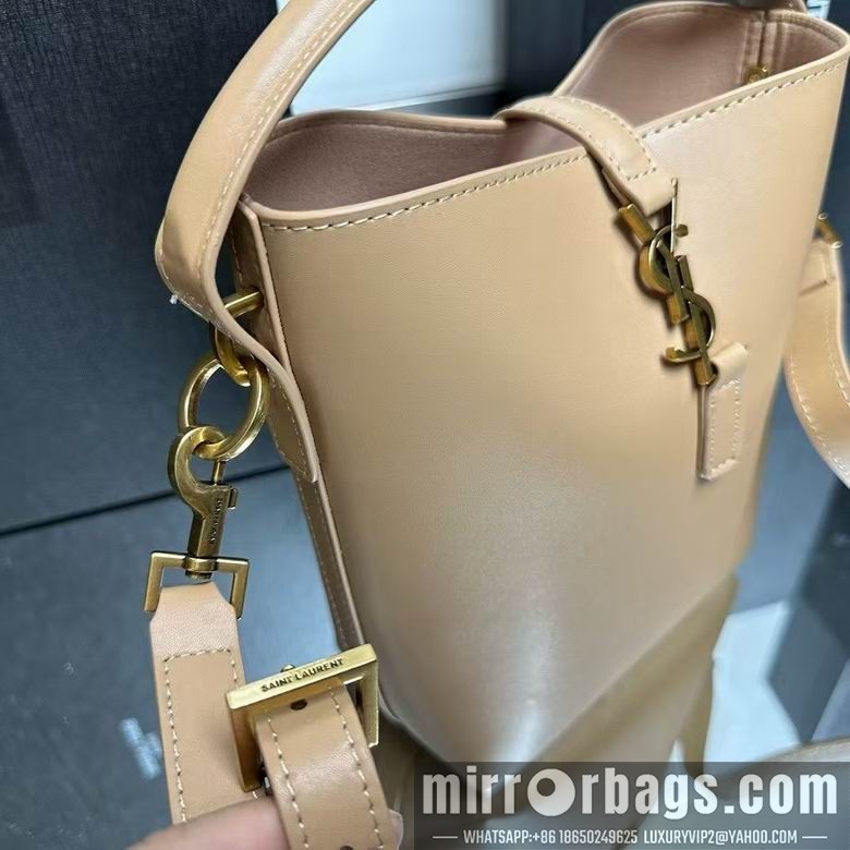 YSL Bags 749036 17X20X13cm XMY 3