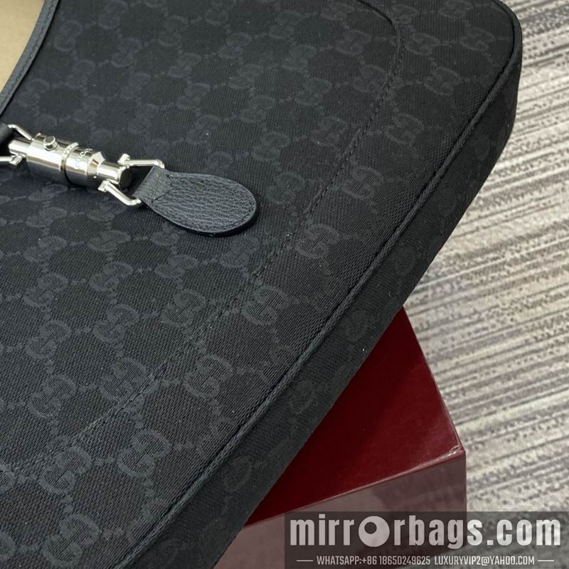 Gucci Bags 863136 28x19x4.5cm MP1