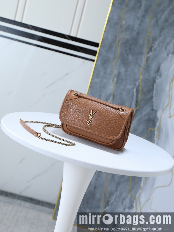 YSL Bags YSL niki 828736 18x12.5x5cm 8D3
