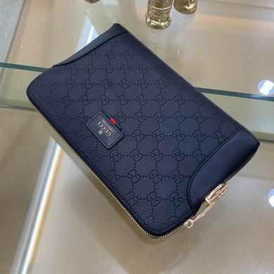 Gucci Bags 710 27x17x5cm