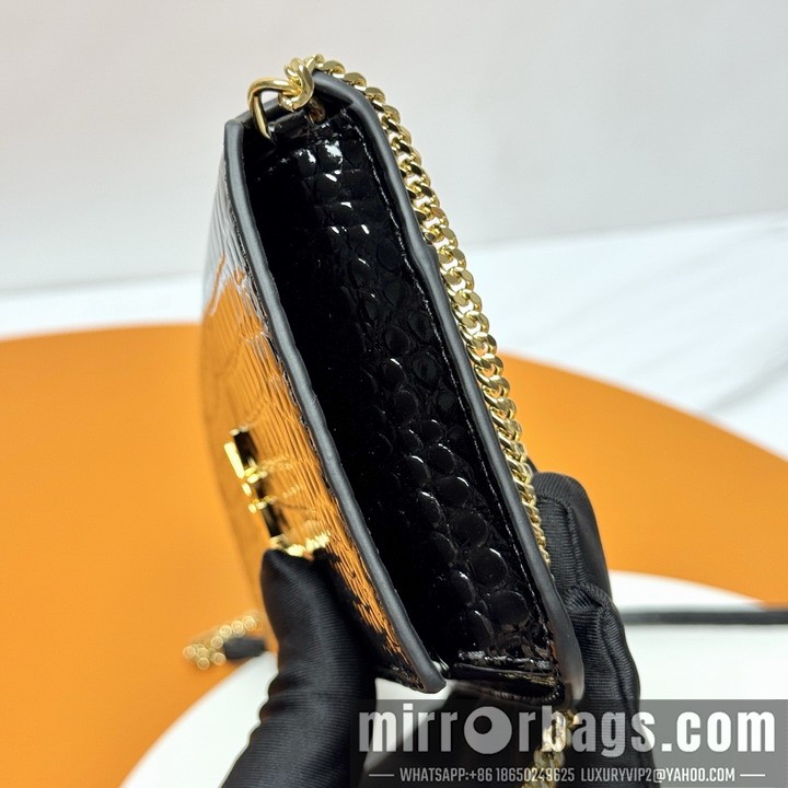 YSL Bags YSL Holder 635095 18x11x2cm 8D4