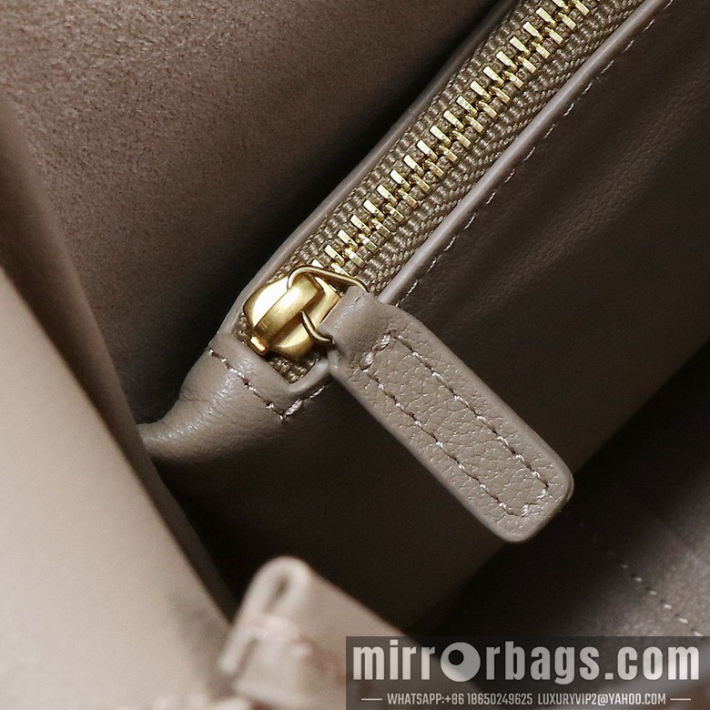 YSL Bags YSL Le 657230 24x24x10cm 8D1