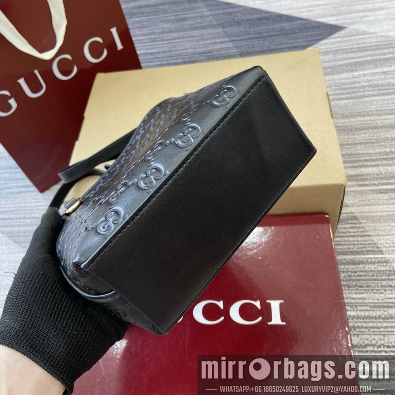 Gucci Bags 847090 15x18x8cm MP 3色