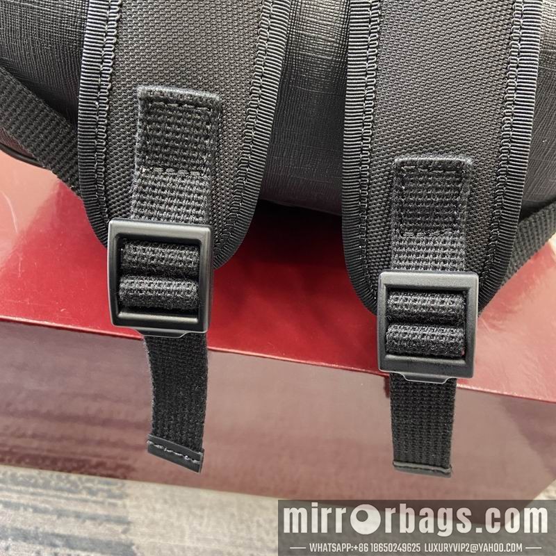 Gucci Bags 429020 23x29x14cm MP