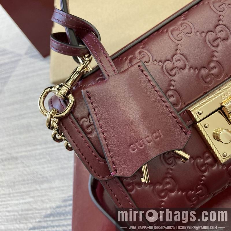 Gucci Bags 838999 20x13x8cm MP 4色