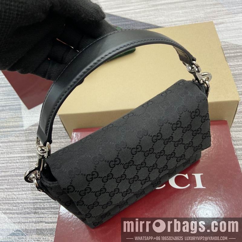 Gucci Bags 821617 19x15x7cm MP 2色