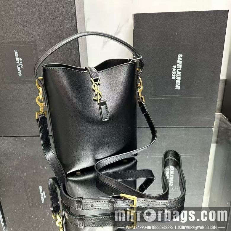 YSL Bags 749036 17X20X13cm XMY 4