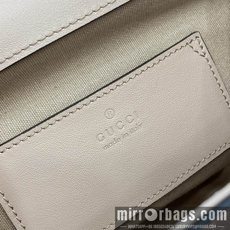 Gucci Bags 848884 20x13x8cm MP