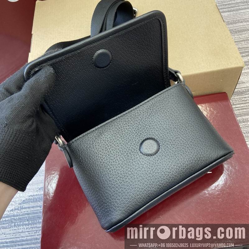 Gucci Bags 838599 18.5x12x5cm MP 2色
