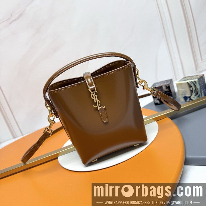 YSL Bags YSL 765870 15x13x6cm 8D7