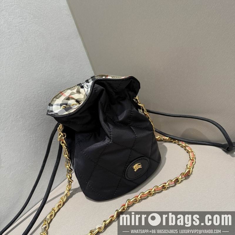 Burberry Bags Horseshoe 14x10x19cm HQ