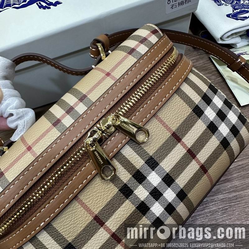 Burberry Bags 5251 19.5x8x15cm HQ