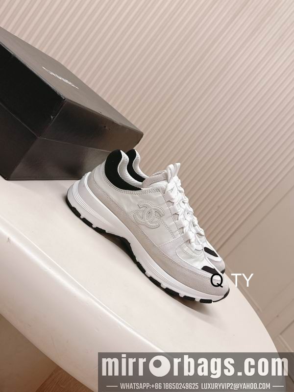 Chanel Shoes sz35-40 RR080
