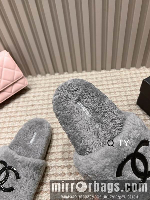 Chanel Shoes sz35-40 RR0802